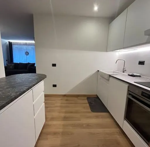 Neve Monolocale, Ottima Posizione, Posto Auto. * Bormio